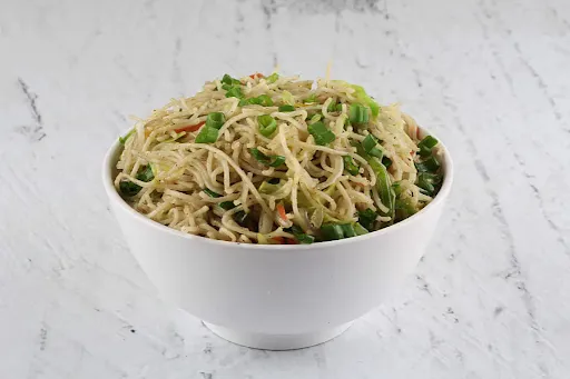 Veg Hakka Noodles