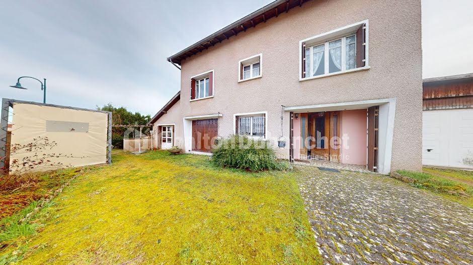 Vente maison 6 pièces 166.91 m² à Briennon (42720), 175 000 €