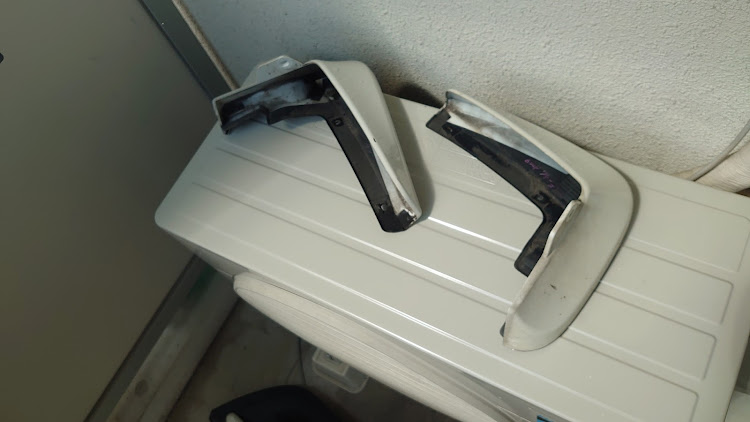 CR-Zのコロナが早く終息しますように・DIYに関するカスタム事例の投稿画像2枚目