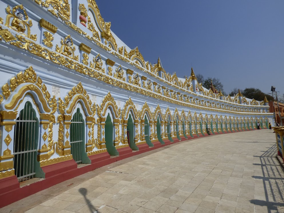 PAGODE UMIN THOUNZEH sagaing