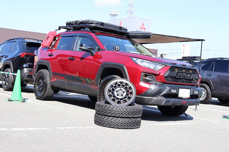RAV4の姫路スーパーオートバックス+RAV4MT・non chill fam・サイドマーカーのある生活・AVA GEARに関するカスタム事例の投稿画像11枚目