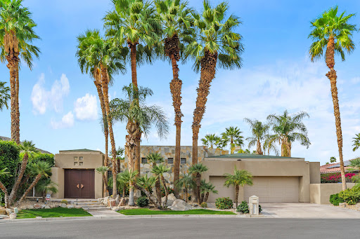 Maison avec piscine 1