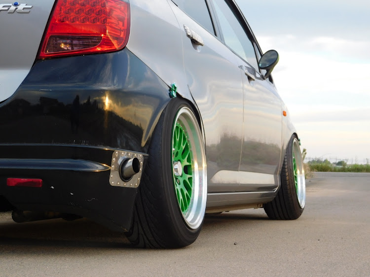 フィットの朝練撮影・まだまだこれから・スマホからのリモート撮影・昭和スタイル・Japanese stanceに関するカスタム事例の投稿画像2枚目