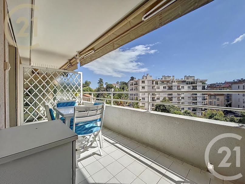 Vente appartement 2 pièces 47.01 m² à Cannes (06400), 250 000 €