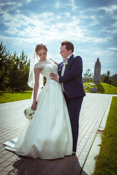 Fotógrafo de casamento Sergey Sergey (sergrealist). Foto de 13 de outubro 2017