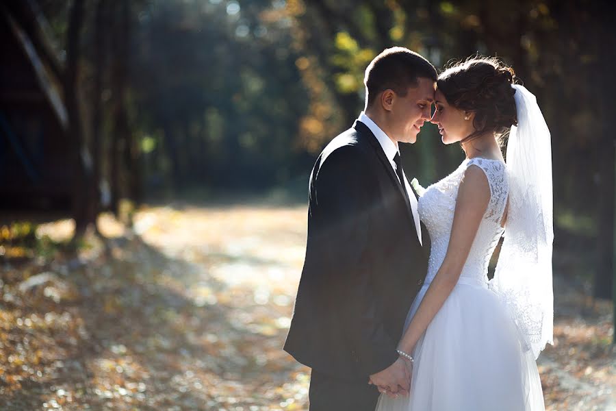 शादी का फोटोग्राफर Aleksey Kononenko (kononenko7)। नवम्बर 7 2015 का फोटो