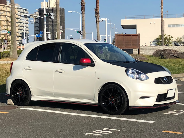 マーチのホイール交換・タイヤ交換・SA-10R・NS-2に関するカスタム事例の投稿画像3枚目