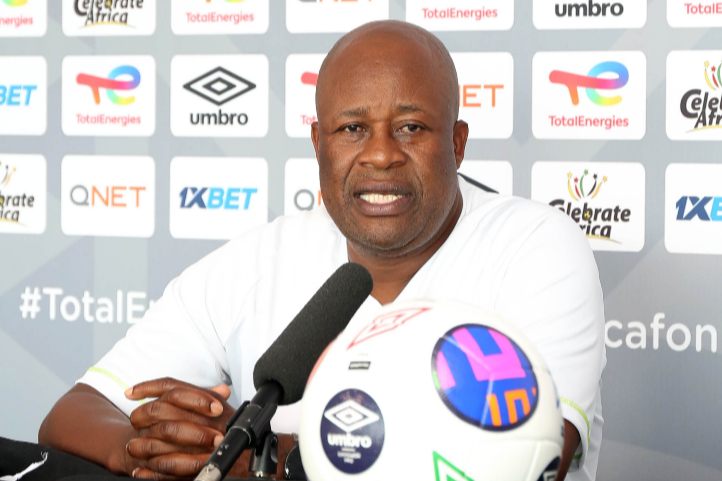 Marumo Gallants coach Raymond Mdaka says they are not prioritising the Caf Confederation Cup over the Premier Soccer League.