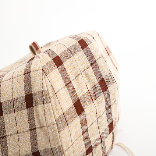 Title 4, Vintage Plaid Pumpkin Hat for Ladies A stylish ...
