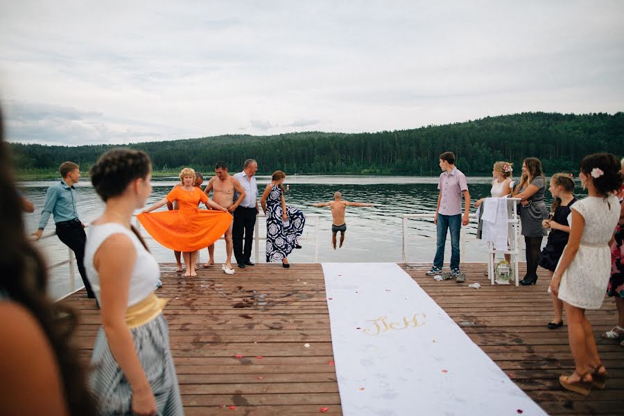 ช่างภาพงานแต่งงาน Denis Omulevskiy (anyday) ภาพเมื่อ 8 กรกฎาคม 2015