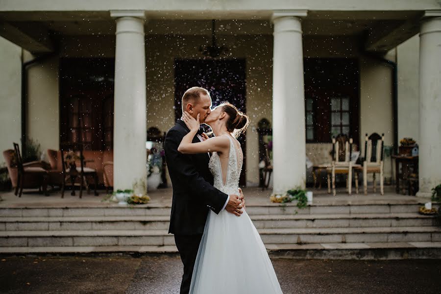 Fotografo di matrimoni Monika Lesner-Mączyńska (monikalesner). Foto del 23 settembre 2019