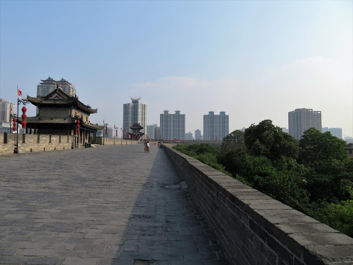 Xi'an City wall bike ride China 2016