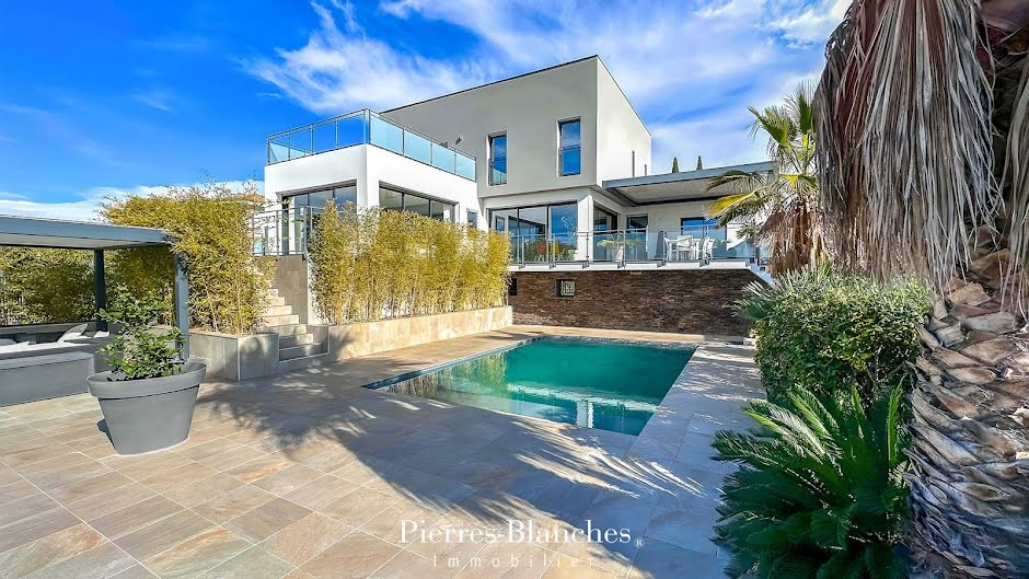 Vente villa 5 pièces 190 m² à Montpellier (34000), 1 020 000 €