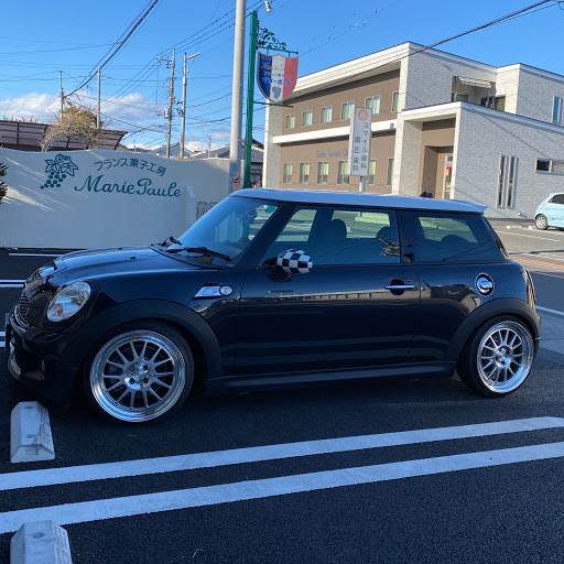 ミニクーパーs のr56 ミニクーパーs ホイールチェンジ ひっぱりタイヤに関するカスタム メンテナンスの投稿画像 車のカスタム情報はcartune