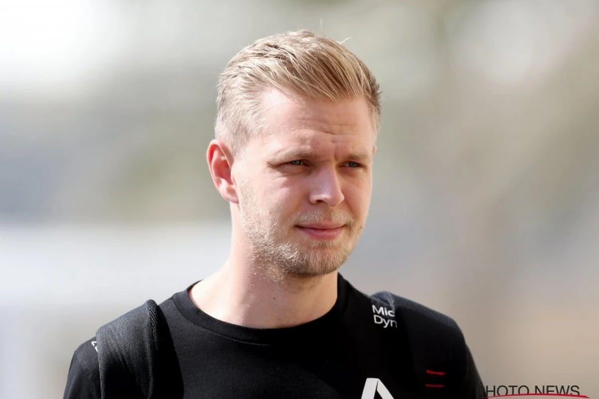 Kevin Magnussen door rode vlag en regen op polepositie in sprintrace in Brazilië 