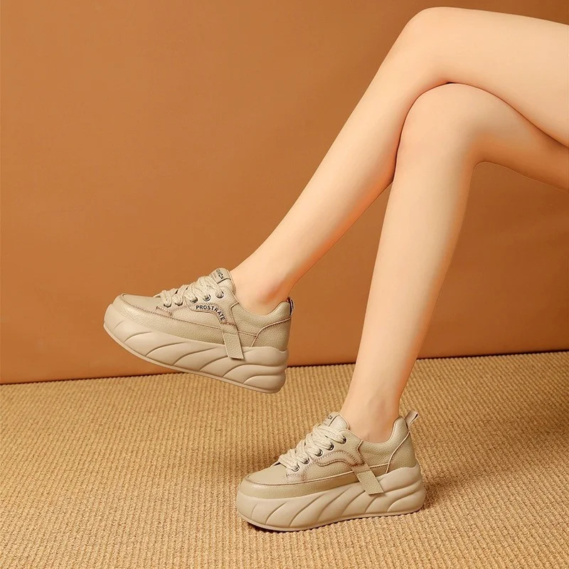 Title 3, Scarpe sportive casual da donna in pelle, basse...