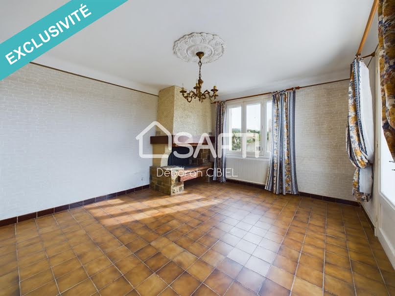 Vente maison 7 pièces 176 m² à La Fare-les-Oliviers (13580), 550 000 €