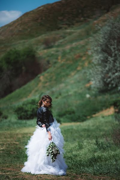 Wedding photographer Lyusi Timofeeva (lysitimofeeva). Photo of 8 June 2018