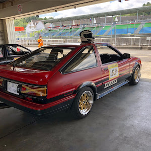 カローラレビン AE86