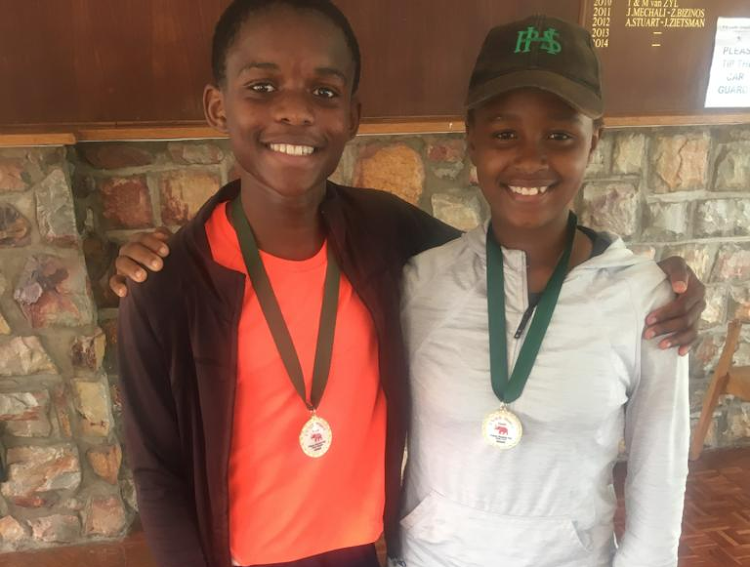 Gqeberha’s Emntsalani Junior Tennis Club duo Zikhona Xate, left, and Asakhanya Jantjie are two of the players who will represent the Eastern Cape at the Tennis SA interprovincials