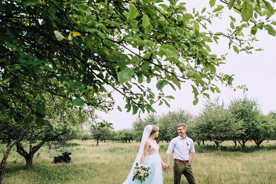 Wedding photographer Yuliya Yaroshenko (juliayaroshenko). Photo of 23 August 2017