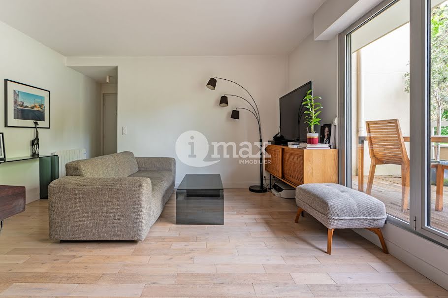 Vente appartement 4 pièces 72.5 m² à Courbevoie (92400), 649 000 €