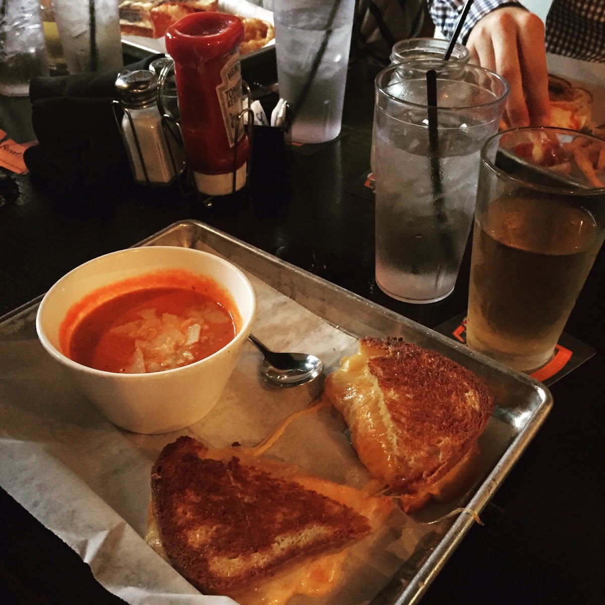 Big Ass Grilled Cheese and house made tomato soup that is gluten free as well. Also have cider 🍻