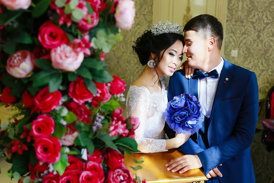 結婚式の写真家Samat Kalbaev (dyadyasam)。2016 10月7日の写真