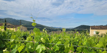 terrain à Pierrefeu-du-Var (83)