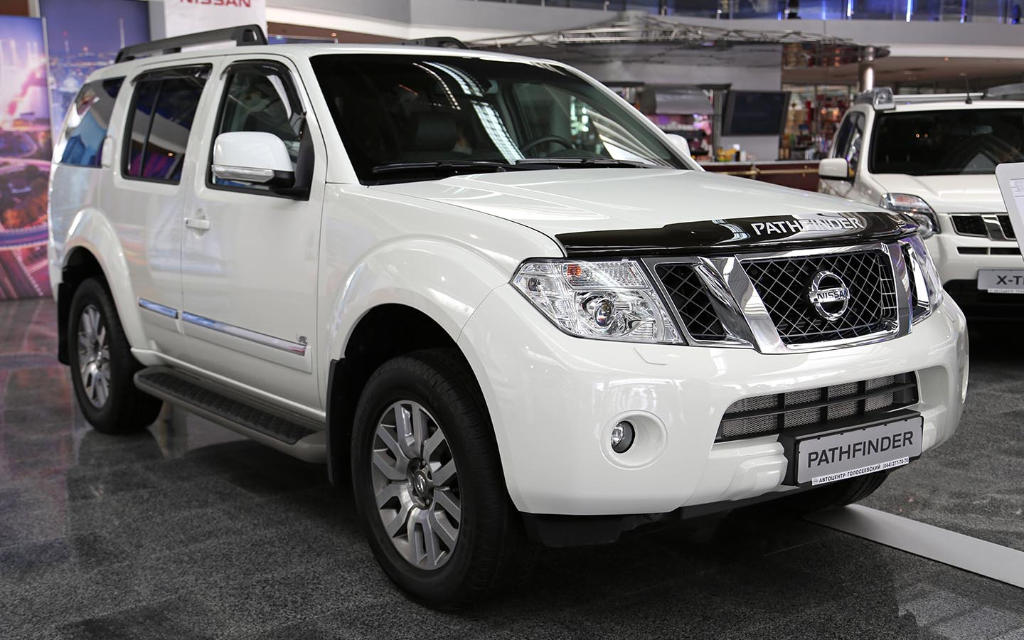 Nissan Pathfinder is among the most popular SUVs to buy in the uae under 100k