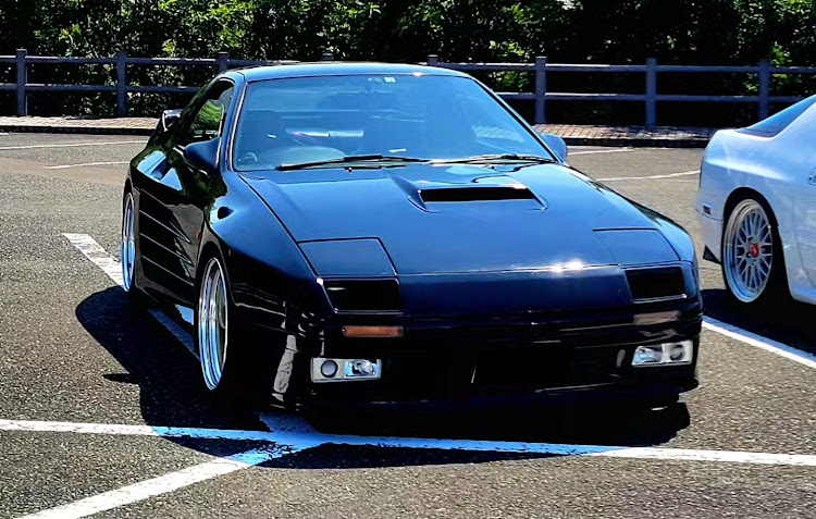 RX-7のカッコイイFC保存会・Happy 7Day・パールロード鳥羽展望台に関するカスタム事例の投稿画像6枚目
