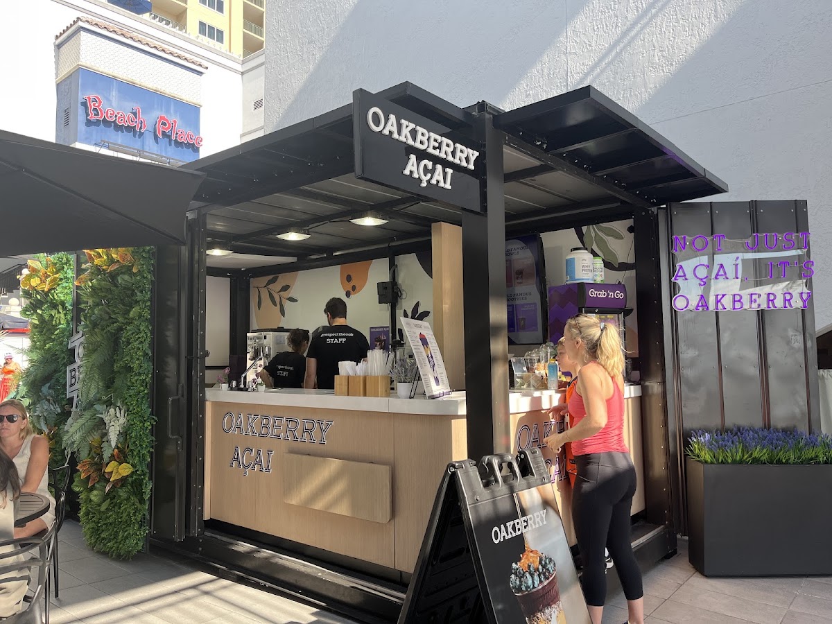 Gluten-Free at Oakberry Açaí Bowls