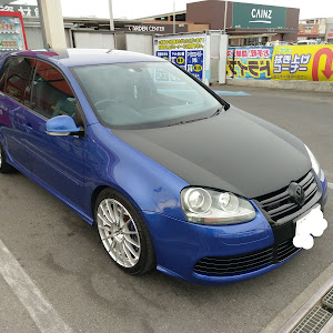 ゴルフ R32