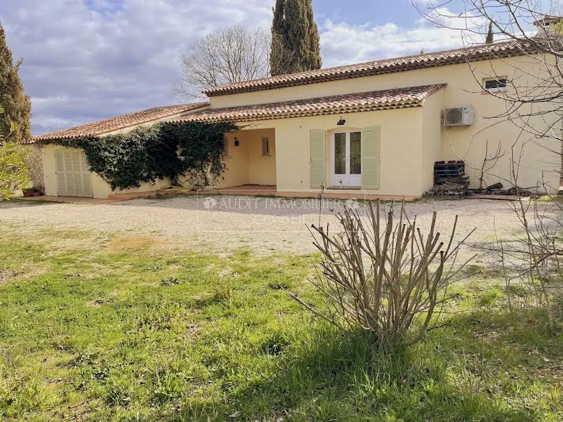 Vente villa 6 pièces 121 m² à Tourrettes (83440), 560 000 €