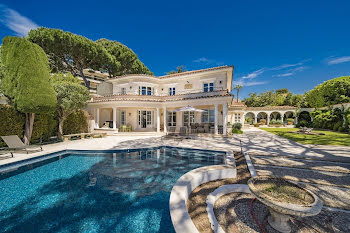 villa à Antibes (06)