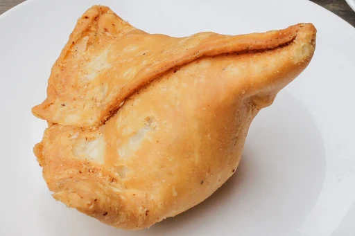 Malai Paneer Samosa