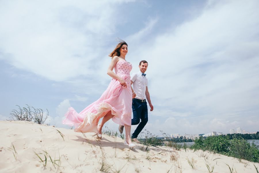 Fotografo di matrimoni Pavel Omelchenko (omelchenko). Foto del 15 giugno 2016