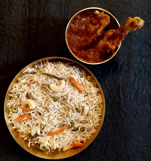 White Pulao And Chicken Kosha (2 Pc)