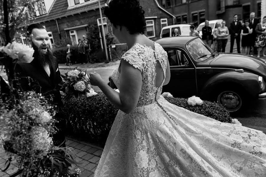 Fotógrafo de casamento Isabelle Hattink (fotobelle). Foto de 2 de julho 2017