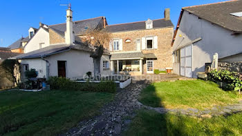 maison à Combourg (35)