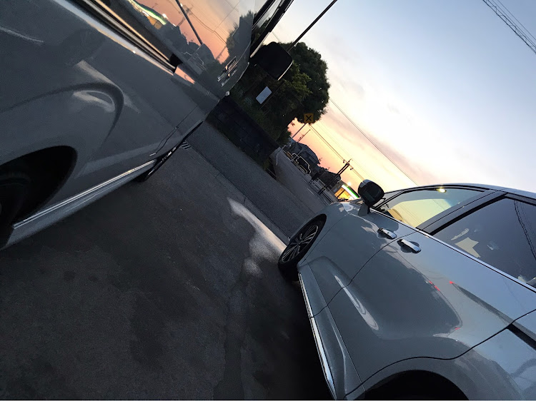 オデッセイの洗車・ホイール洗い・パープルベルベット・CCウォーターゴールド・スーパーフォームに関するカスタム事例の投稿画像5枚目