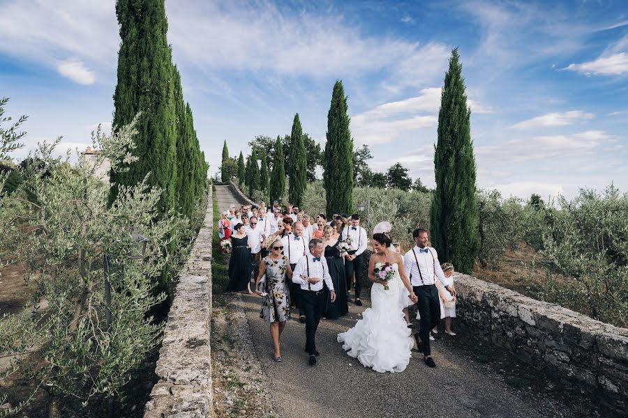 Fotograful de nuntă Massimiliano Magliacca (magliacca). Fotografia din 21 februarie 2023