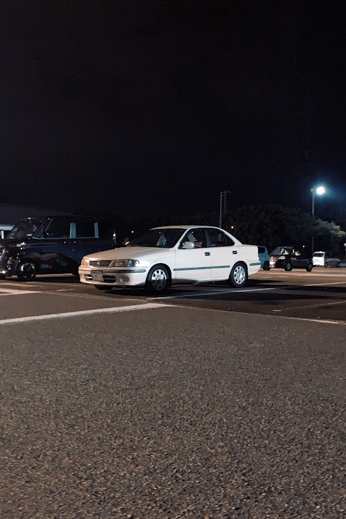 サニーのクセがすごい・洗車・純正・純正styleに関するカスタム事例の投稿画像4枚目