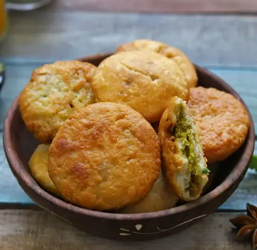 Matar Kachori