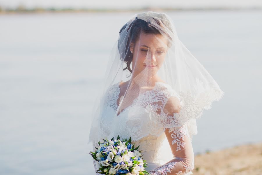 Wedding photographer Oksana Prokofeva (gaika). Photo of 28 September 2014