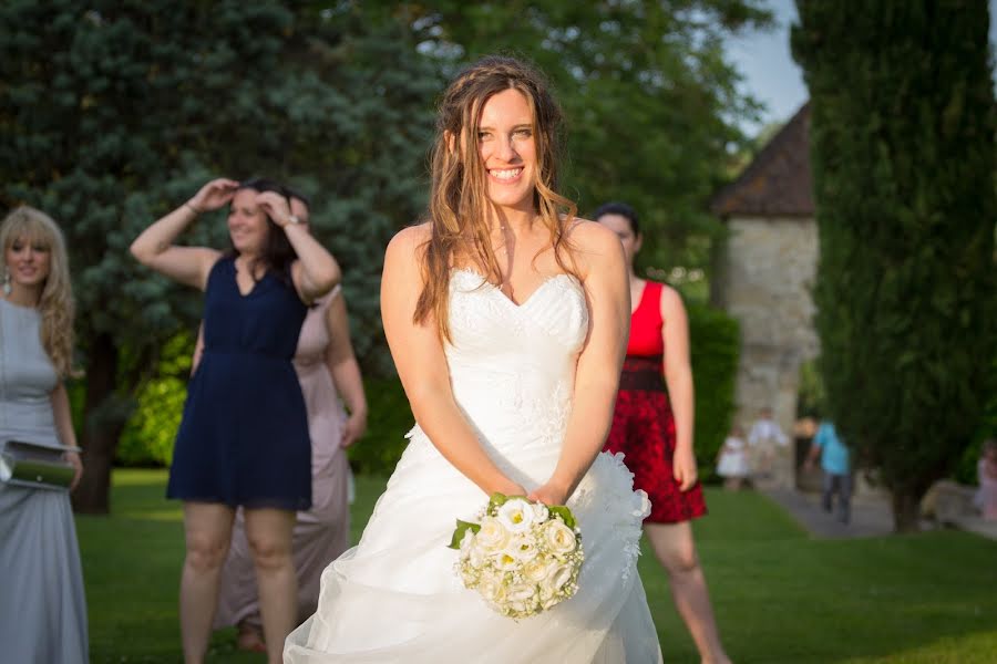 Fotógrafo de casamento Lloyd Labat (lloydlabat). Foto de 1 de abril 2019