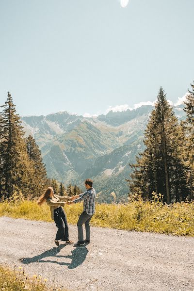 Fotógrafo de casamento Daria Spühler (dariafoto). Foto de 13 de junho 2021