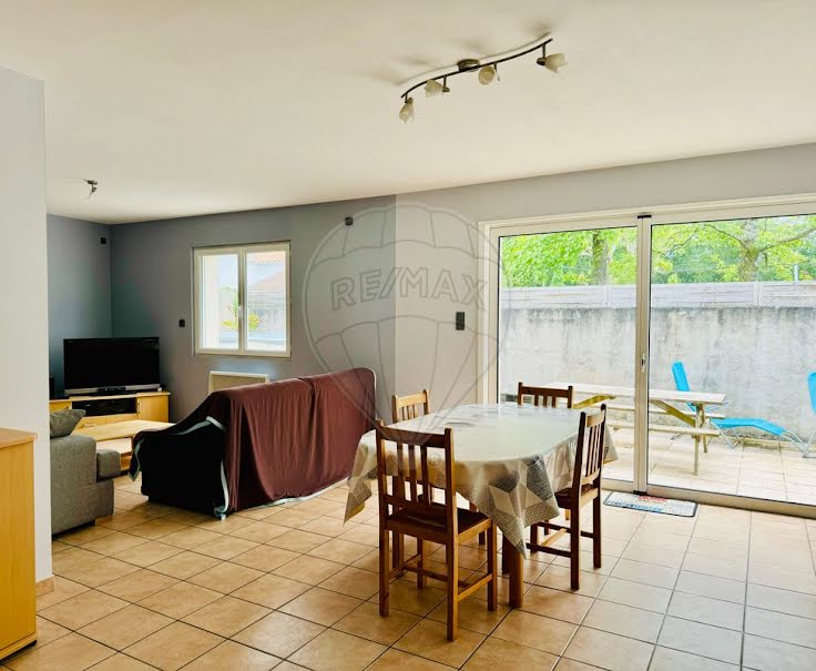 Vente maison 4 pièces 97 m² à Etaules (17750), 259 900 €