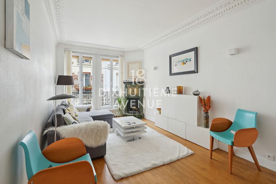 Location  appartement 2 pièces 40 m² à Paris 18ème (75018), 11 700 €