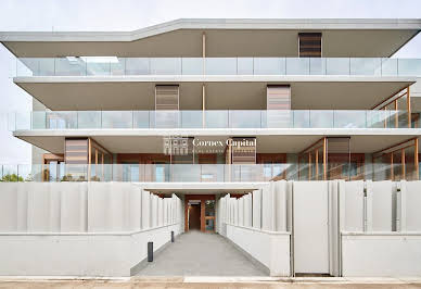 Appartement avec terrasse et piscine 4